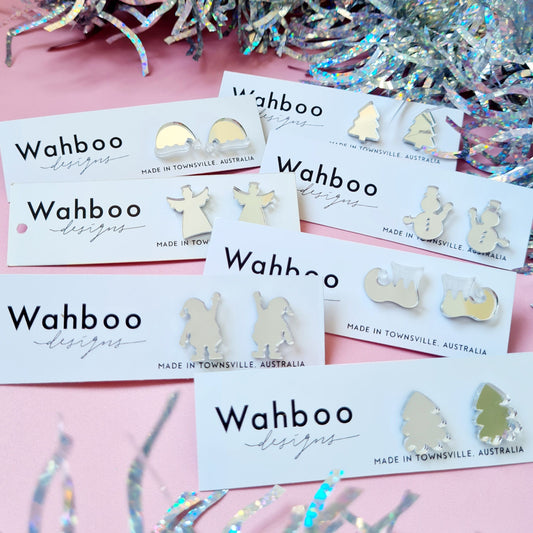 Christmas Santa Waving Stud Earrings