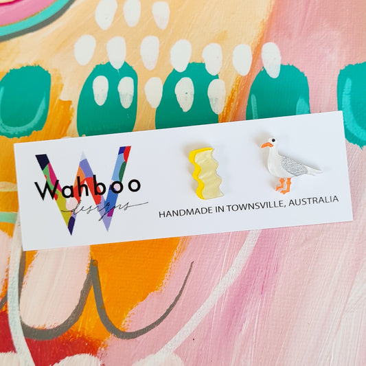 Seagull with Hot Chip Stud Earrings