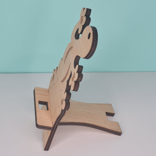 Gecko or Lizard Mobile Phone Stand